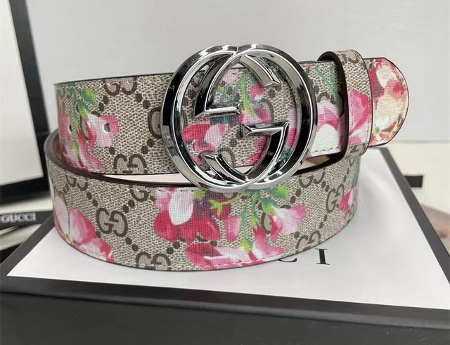 GUCCl Boutique Belts 087