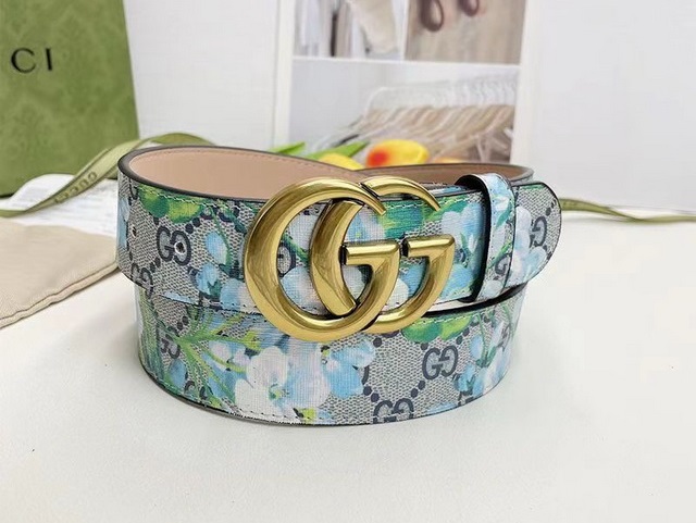 GUCCl Boutique Belts 096